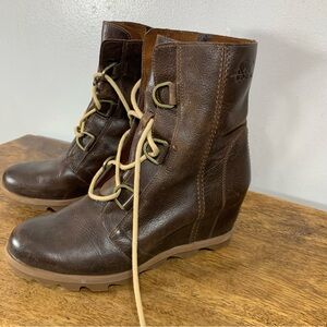 Sorel leather boots